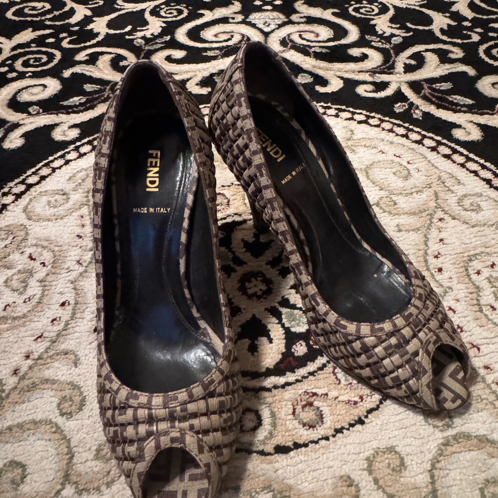Fendi Women's Woven Tan Peep-Toe Heels